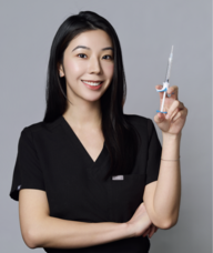 Book an Appointment with Ivril Li for Injectables