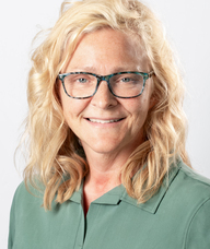 Book an Appointment with Dr. Karin Moeller for Online Booking