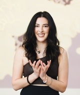 Book an Appointment with Mariah Guzman at Moon Rabbit Lincoln Park