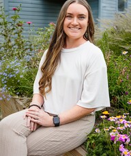 Book an Appointment with Megan Echard for Acupuncture