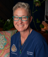 Book an Appointment with Emily Armstrong at Art of Acupuncture- Kenwood