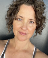 Book an Appointment with Nissa Reeves at Elemental Wellness Acupuncture