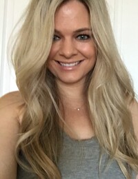 Monica Elston null