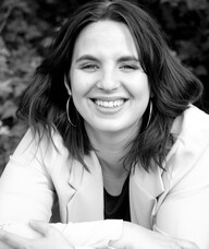 Book an Appointment with Asiyih Harrison for Manual Manipulation