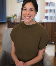 Book an Appointment with Ellisia Grove for Acupuncture