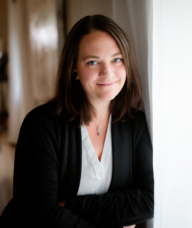 Book an Appointment with Dr. Laura Huggins for Aesthetics