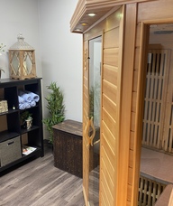 Book an Appointment with Infrared Sauna/ Speed Hound Boots for Sauna/Boots Therapy